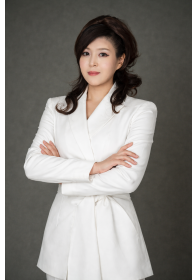 메이크업전공    대표   윤  지 원 /   미용학 박사